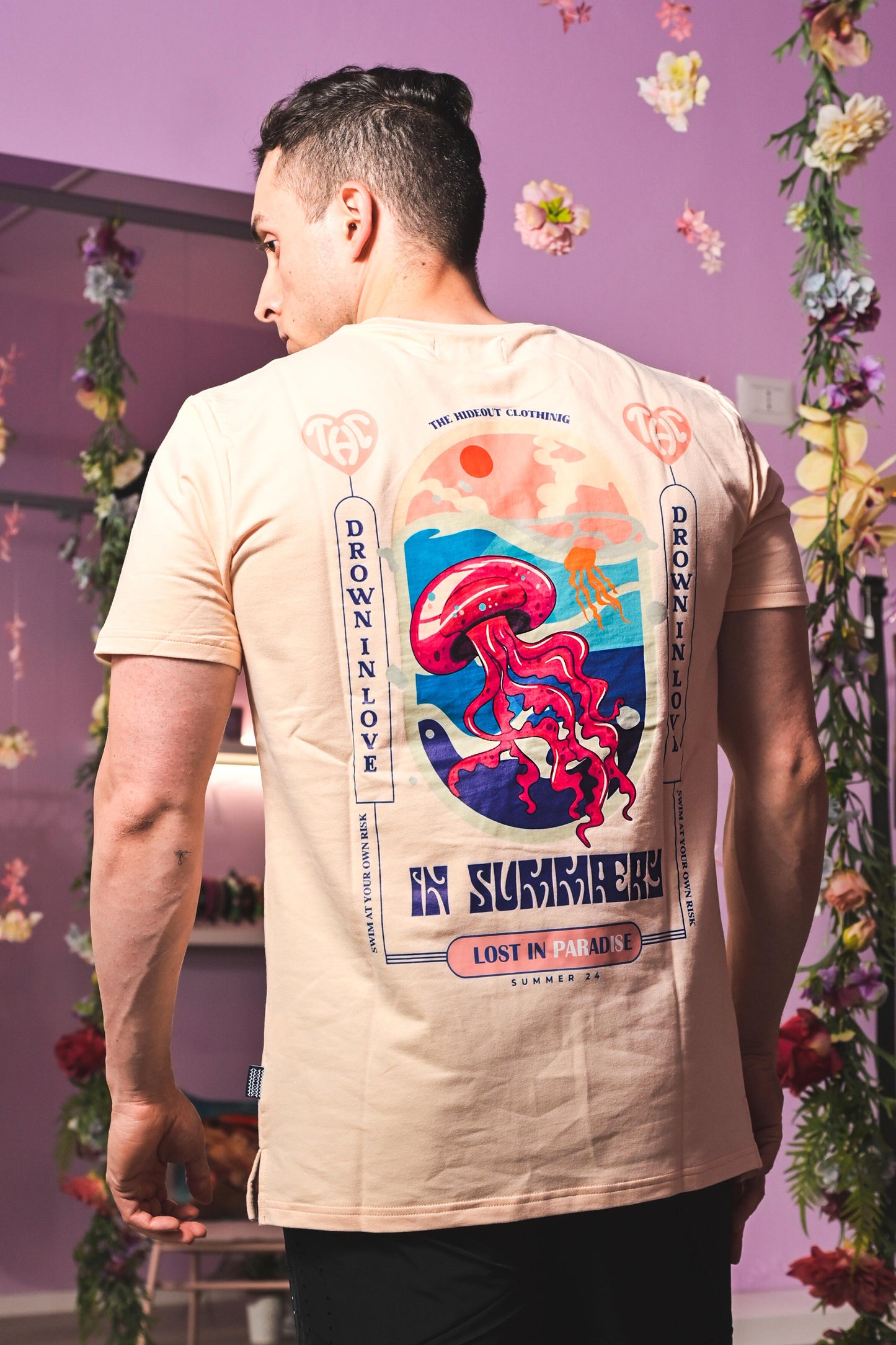 T-Shirt Manica Corta Lost in Paradise