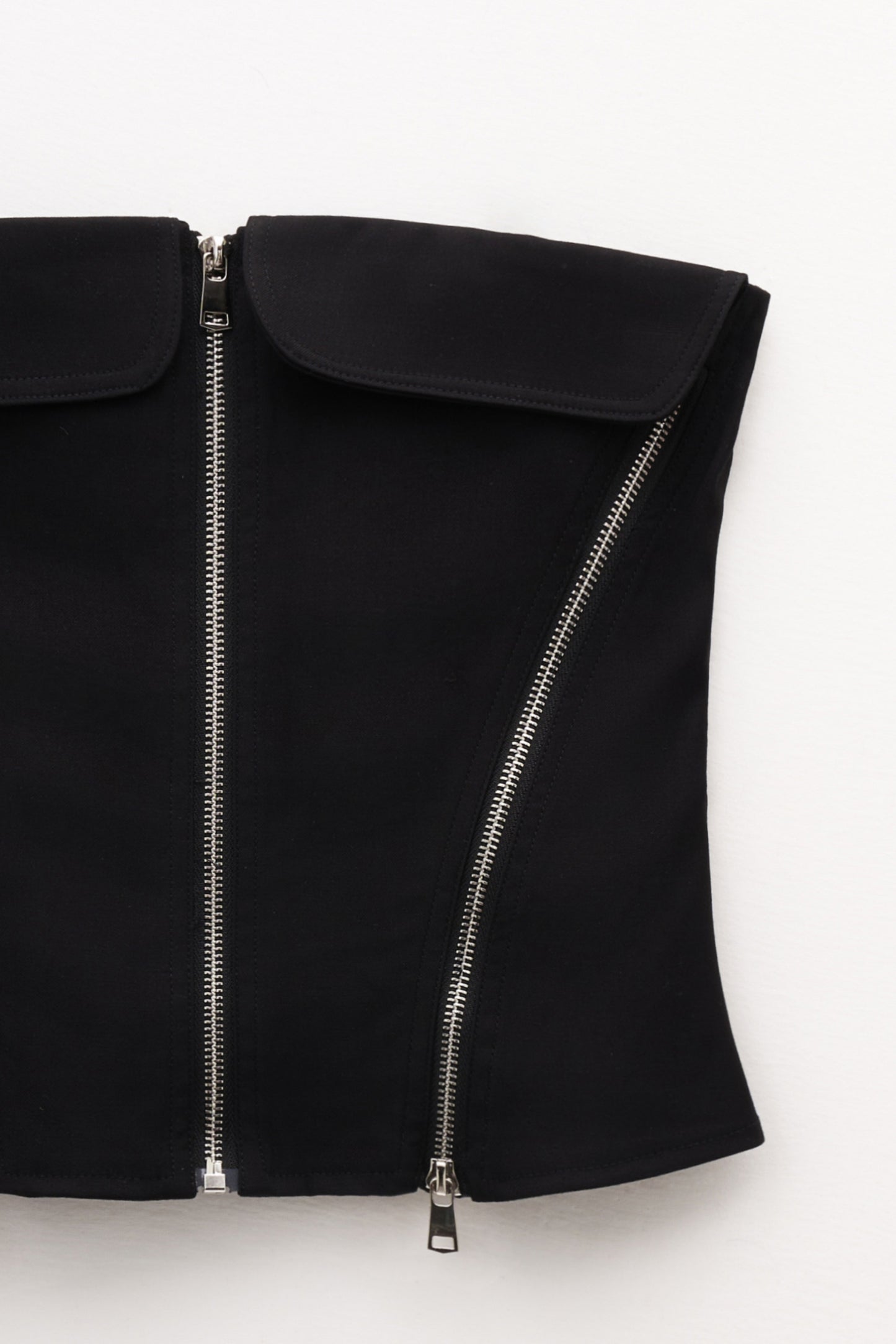 Top Crop a Fascia con Zip (-30%)