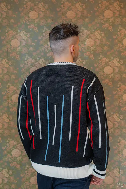 Retro del maglione Les Costumes in acrilico con dettaglio del ricamo tono su tono sul petto