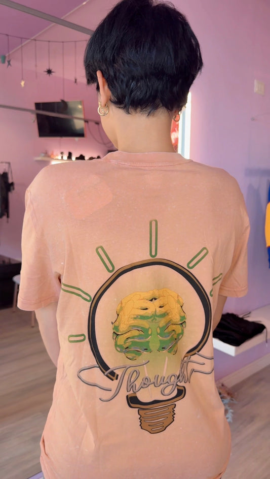 T-Shirt Unisex Stampa Thought Salmone
